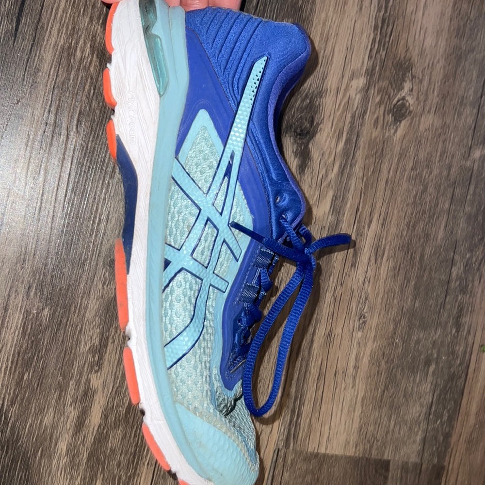 ASICS CT 2000 running shoe size 9.5